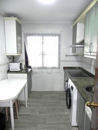 Piso en alquiler en Poligono Sur - La Oliva - Letanías en Sevilla