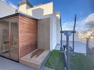 Piso en alquiler en Parque Mediterráneo - Santa Paula en Málaga