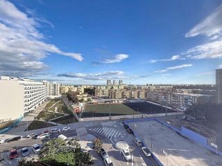 Piso en alquiler en Parque Mediterráneo - Santa Paula en Málaga