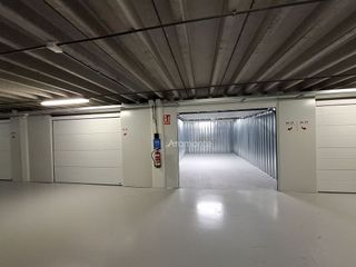 Garaje en alquiler en Montecerrao en Oviedo