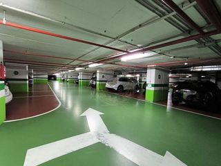 Garaje en alquiler en Barrio de Abando en Bilbao