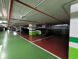 Garaje en alquiler en Barrio de Abando en Bilbao