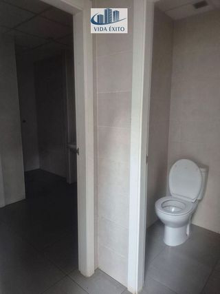 Nave industrial en alquiler en Renfe - Bulevar 1º y 2º Fase en Jaén