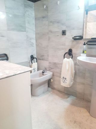 Piso en alquiler en La Buhaira en Sevilla