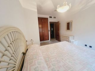 Piso en alquiler en La Buhaira en Sevilla