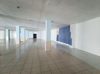 Local comercial en alquiler en Barrio Alto - San Félix - Oliveros - Altamira en Almería
