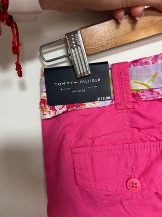 Shorts rosas con cinturón floral niña, talla 16