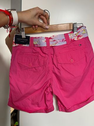 Shorts rosas con cinturón floral niña, talla 16