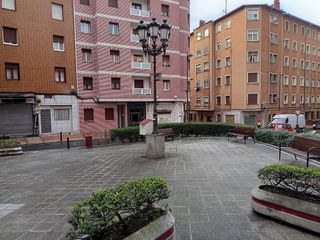 Local comercial en venta en Centro - Desierto - Arrontegi en Barakaldo