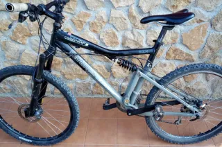Bicicleta Rockrider 6.3