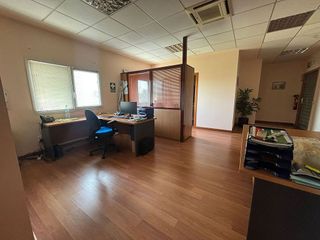 Nave industrial en venta en La Garena en Alcalá de Henares