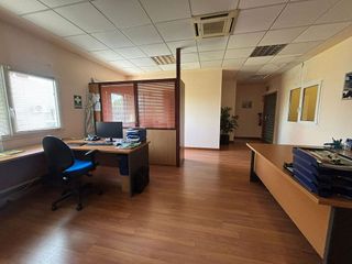 Nave industrial en venta en La Garena en Alcalá de Henares