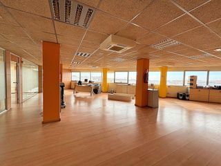 Oficina en venta en Ciudad de Asís en Alicante