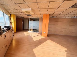 Oficina en venta en Ciudad de Asís en Alicante