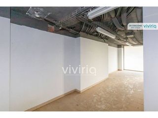 Local comercial en venta en Este en Castellón de la Plana