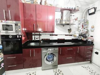 Piso en venta en Colores - Entreparques en Sevilla