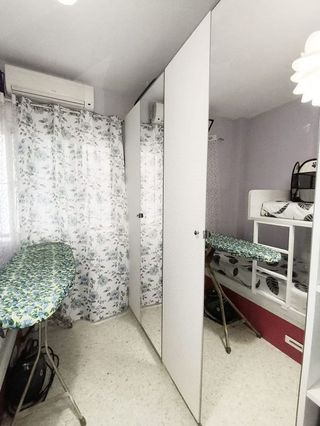 Piso en venta en Colores - Entreparques en Sevilla