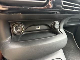 Citroen C4 Cactus 2019 SHINE 1.2 I 110CV