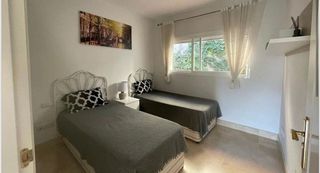 Casa adosada en alquiler en Istán