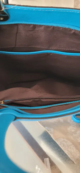 Borsa Pierre Cardin blu capiente con cartellino