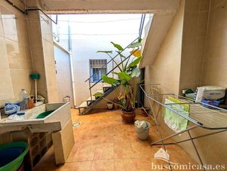 Chalet en venta en Linares