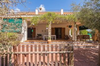 Chalet en venta en La Portalada en Elche