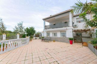 Chalet en venta en Monserrat