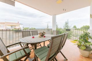 Chalet en venta en Monserrat