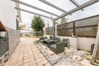 Chalet en venta en Monserrat