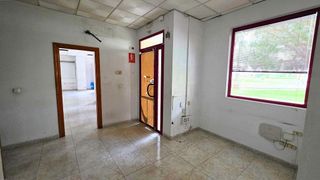 Local comercial en alquiler en Nueva Andalucía en Almería