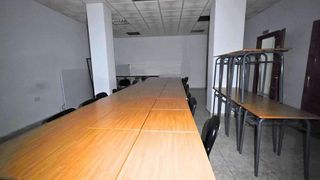 Local comercial en alquiler en Nueva Andalucía en Almería