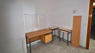 Local comercial en alquiler en Nueva Andalucía en Almería