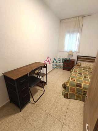 Piso en alquiler en La Paz - Segunda Aguada - Loreto en Cádiz