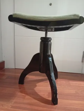 Taburete de piano ajustable