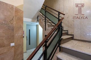 Piso en venta en San Gil en Sevilla