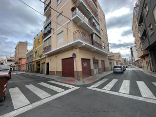 Local comercial en venta en Elda