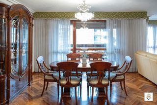 Piso en venta en Doctor Cerrada en Zaragoza