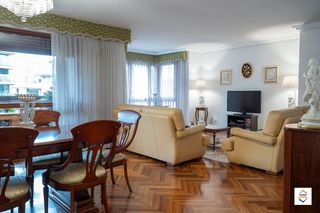 Piso en venta en Doctor Cerrada en Zaragoza