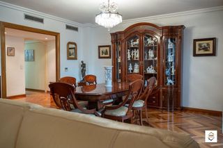 Piso en venta en Doctor Cerrada en Zaragoza