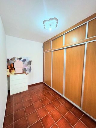 Edificio en venta en Tocina