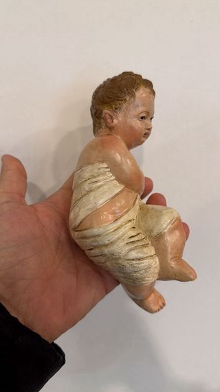 Bambino in terracotta