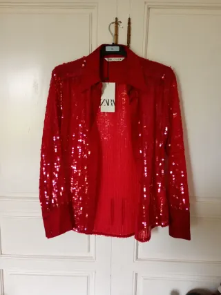 Camisa lentejuelas roja Zara