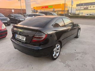 Mercedes-Benz Clase C 200 CDI  SPORT COUPE 2005