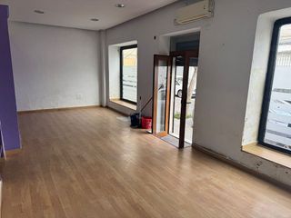 Local comercial en venta en San José - Varela en Cádiz