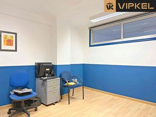 Oficina en venta en Ensanche en Coruña (A)