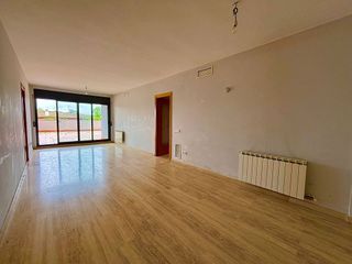 Piso en venta en Maçana en Salt