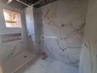 Casa en venta en Cellera de Ter, La