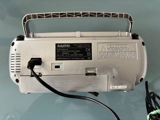 Radio Casete Sanyo Portátil