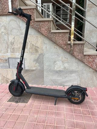 Patinete Eléctrico Xiaomi 4