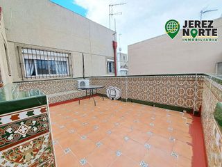 Chalet en venta en Este-Delicias en Jerez de la Frontera